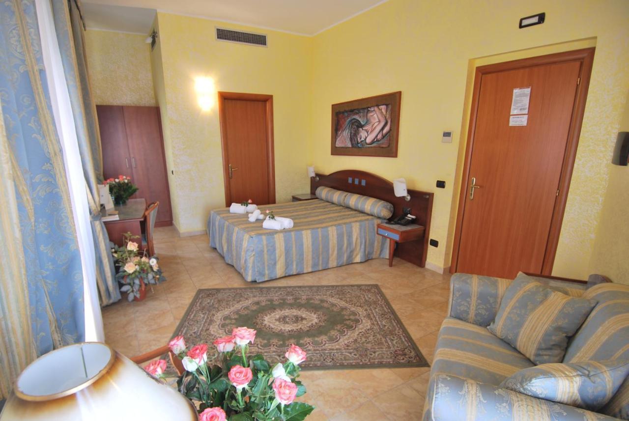 Hotel San Giuseppe - Cityhotel Катандзаро Екстер'єр фото